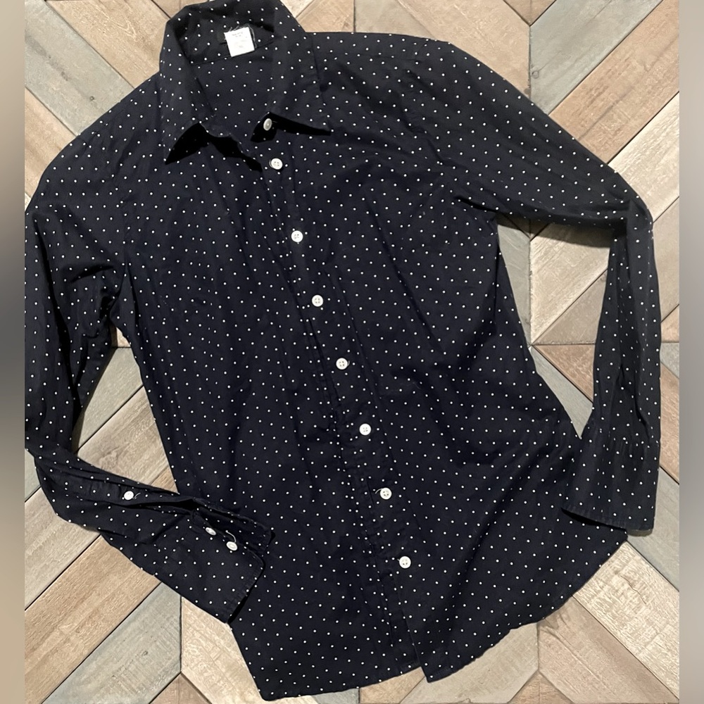 Jcrew Factory navy polka dot button down. XS.
